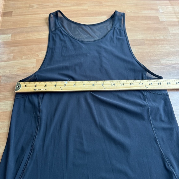 Lululemon racer back black tank top size small - Picture 8 of 10